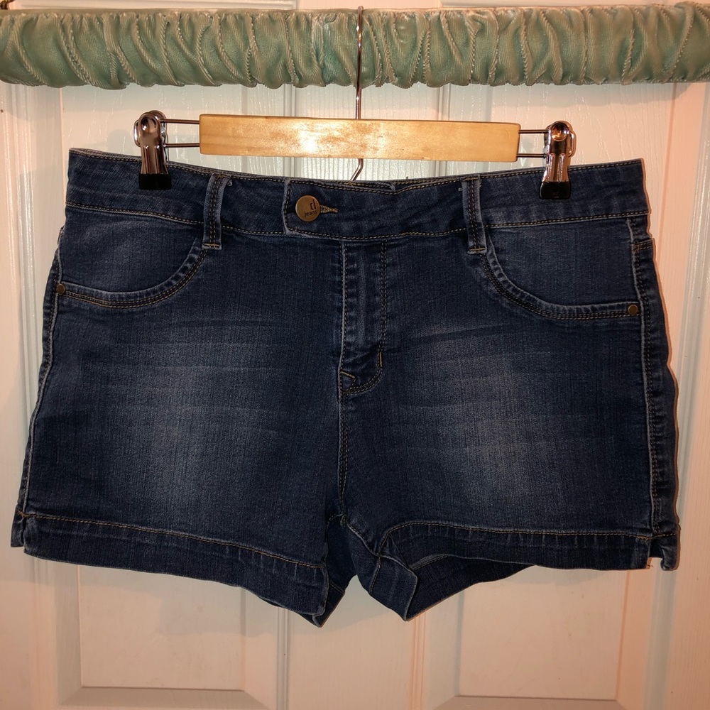 Jean stretch shorts